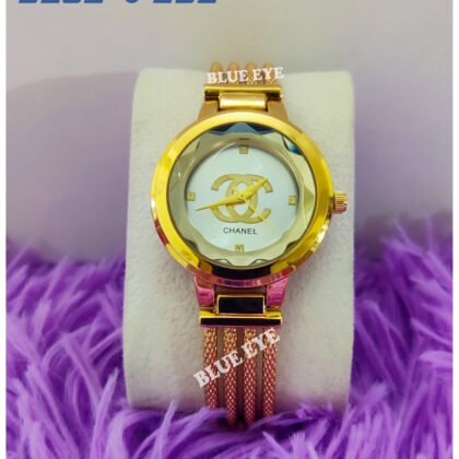 Ladies Womens Chanel Gold Plated Quartz Wist Watch 03